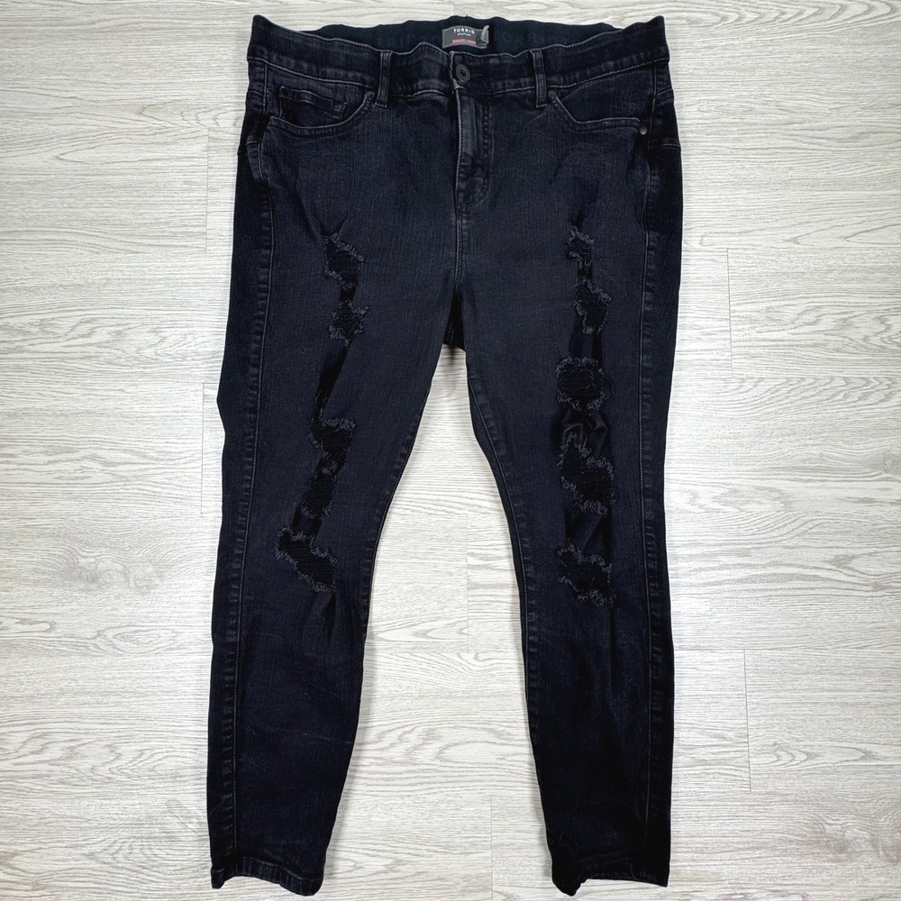 Torrid Women's Jeans Bombshell Skinny Black 20S Distressed Premium Stretch